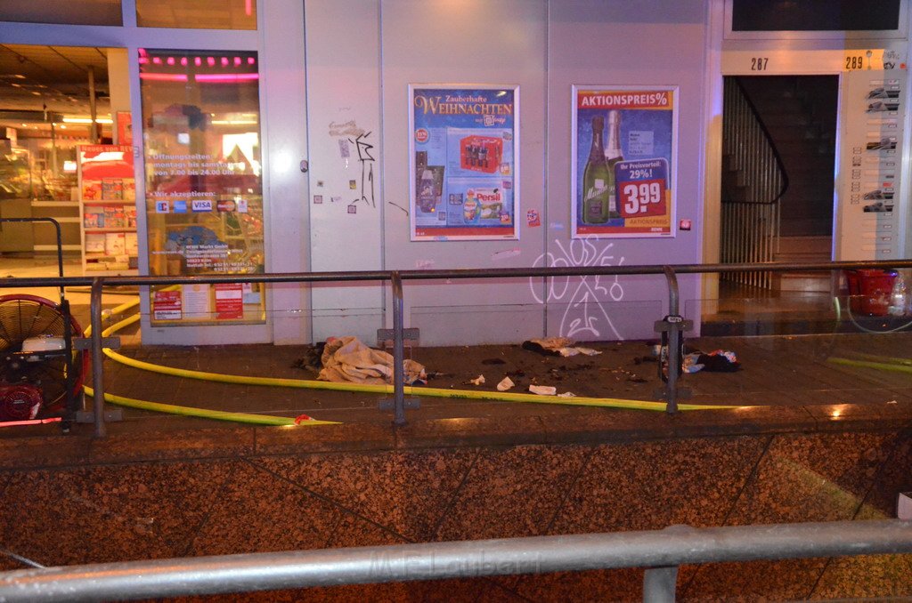 Feuer2Y Koeln Ehrenfeld Venloerstr P099.JPG